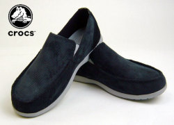 crocs-santa-c